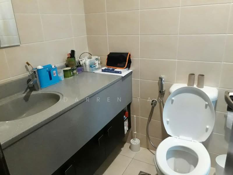 Condominium for Rent at Shaftsbury Residence - Darren Tan - Bathroom - PropertyGuru.com.my