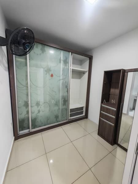 Service Residence for Rent at D'Ambience Residences (Pangsapuri Ikatan Flora) - Jun Weng Tan - PropertyGuru.com.my