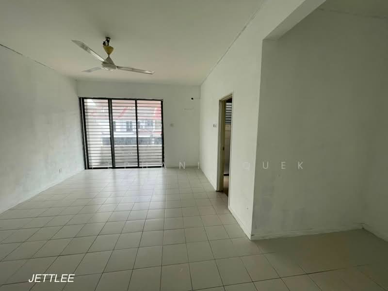 2-storey Terraced House for Sale in Klang (Selangor) - Stephanie Quek - Living Room - PropertyGuru.com.my