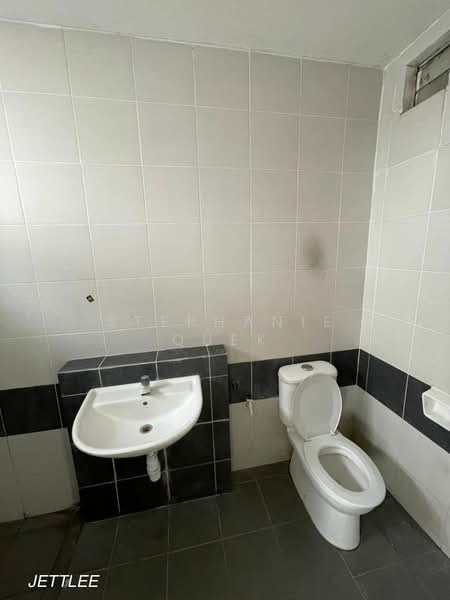 2-storey Terraced House for Sale in Klang (Selangor) - Stephanie Quek - Bathroom - PropertyGuru.com.my