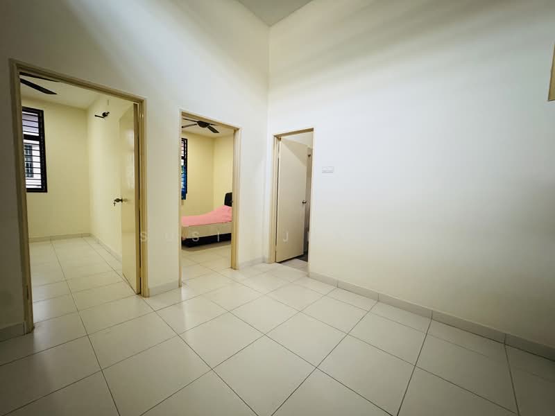 Rumah Teres 2 Tingkat untuk Dijual di Taman Pulai Hijauan (Skudai) - Susi Tjhang - Bedroom - PropertyGuru.com.my