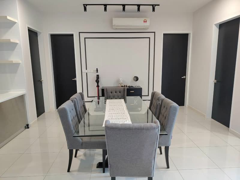 Service Residence for Rent at Setia Sky 88 - Jessy Koh - Dining Room - PropertyGuru.com.my
