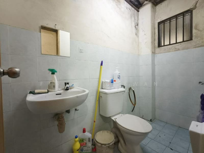2-storey Terraced House for Sale in Bandar Tasik Puteri (Rawang) - Firdaussazwan Mustafa - Bathroom - PropertyGuru.com.my