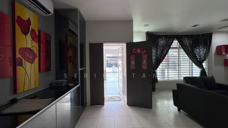 Taman Desa Tebrau untuk Untuk Disewa - RM 2,800 /bulan, Apr 2026 - Living Room - PropertyGuru.com.my