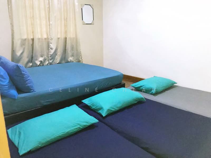 Flat for Sale at Gat Lebuh Macallum - Celine Cheah - Bedroom - PropertyGuru.com.my