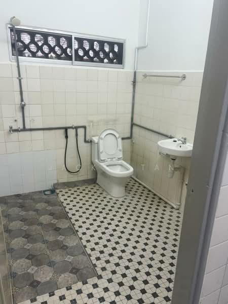 Corner House SS2, Petaling Jaya, Taman Megah, SS 26, Taman Bahagia, untuk Untuk Disewa - RM 3,299 /bulan, Apr 2026 - Bathroom - PropertyGuru.com.my