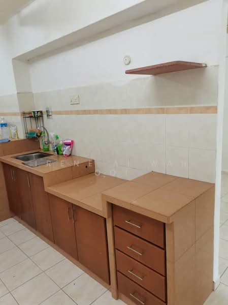 Flat for Sale at Green Garden - Irene Ai Wah Ooi - Kitchen - PropertyGuru.com.my
