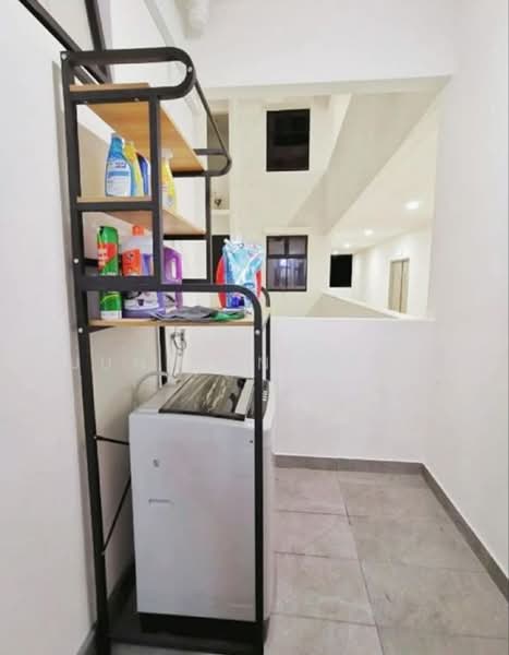 For Rent - Twin Tower Residence
