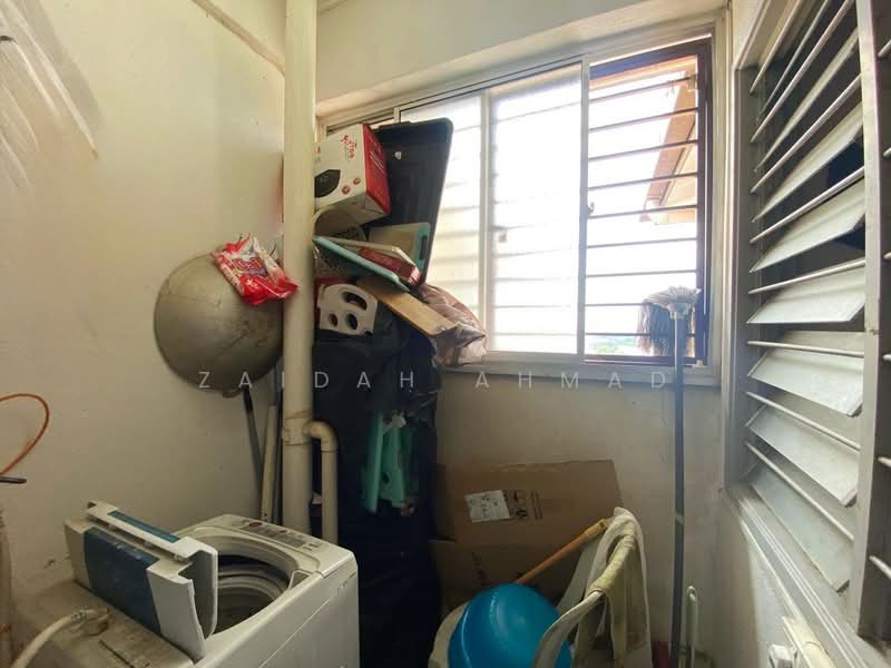 Apartment for Sale at Pangsapuri Perdana Impian - Zaidah Ahmad - Balcony - PropertyGuru.com.my