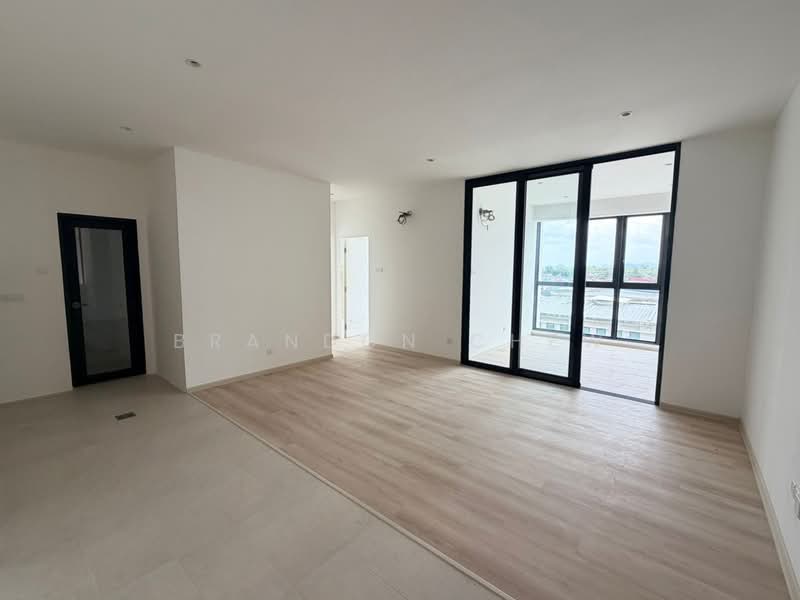 For Sale - Milano Eight