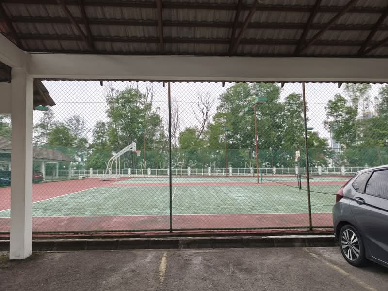 Condominium for Sale at Aseana Puteri - Venus Heng - Car Park - PropertyGuru.com.my