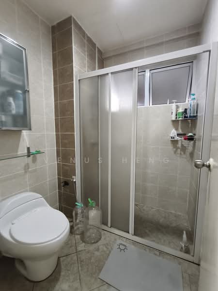 Condominium for Sale at Aseana Puteri - Venus Heng - Bathroom - PropertyGuru.com.my