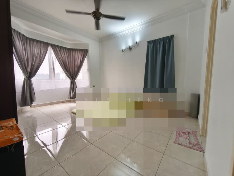 Condominium for Sale at Aseana Puteri - Venus Heng - Living Room - PropertyGuru.com.my