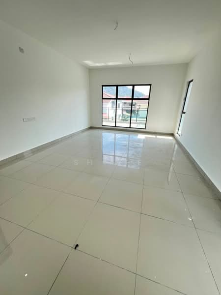 Alma Residence untuk Untuk Dijual - RM 1,100,000, Apr 2026 - Living Room - PropertyGuru.com.my