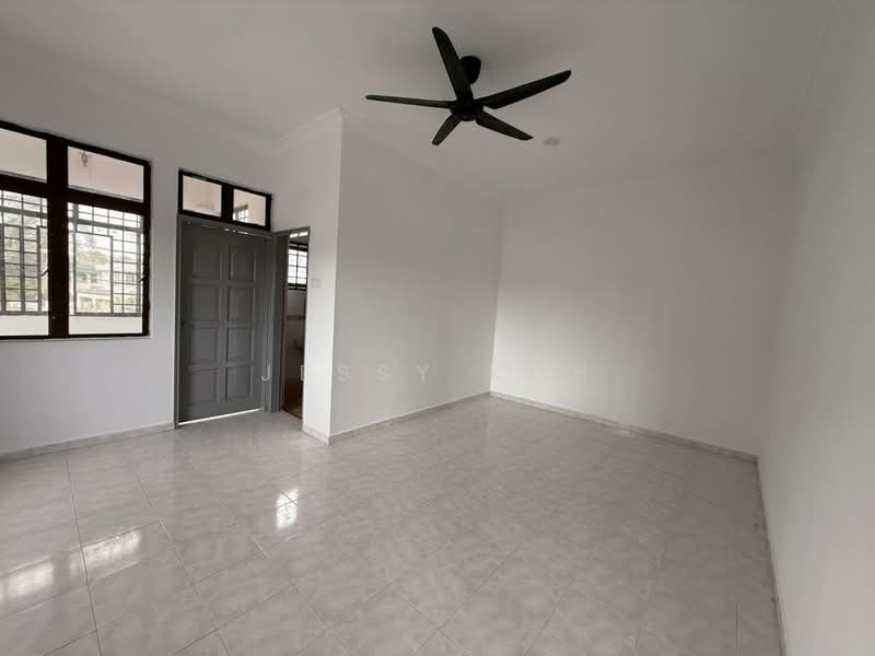 Rumah Teres 2 Tingkat untuk Disewa di Taman Desa Cemerlang (Ulu Tiram) - Jessy Koh - Interior - PropertyGuru.com.my