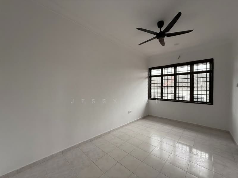 Rumah Teres 2 Tingkat untuk Disewa di Taman Desa Cemerlang (Ulu Tiram) - Jessy Koh - Interior - PropertyGuru.com.my