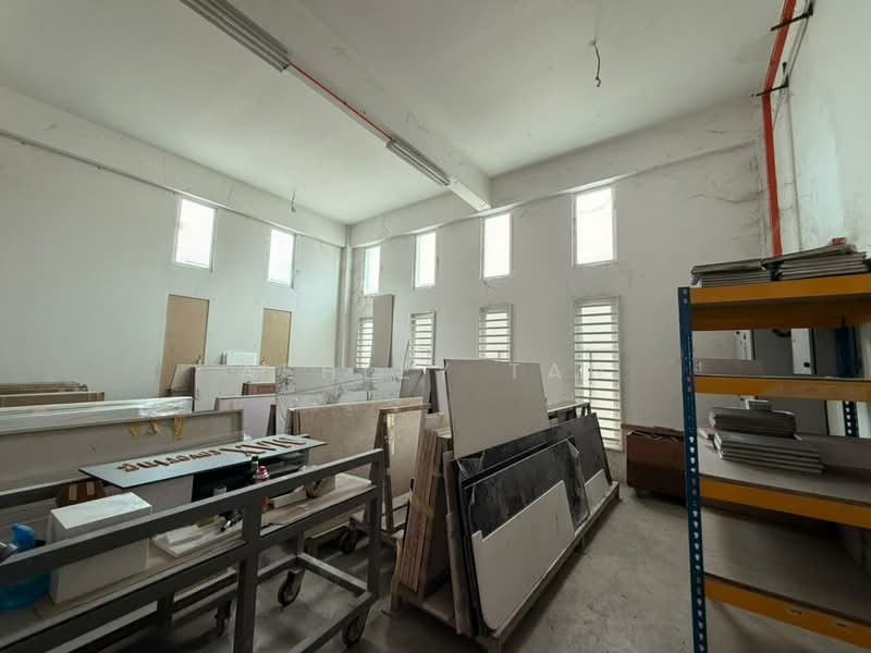 Factory for Sale in Taman IKS Bukit Minyak (Bukit Mertajam) - Ashley Tan - Interior - PropertyGuru.com.my