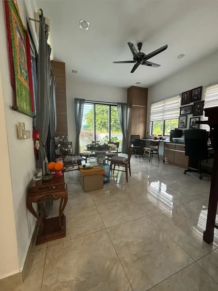 Semi-Detached House for Sale in Shah Alam (Selangor) - Agnes Chee - Living Room - PropertyGuru.com.my