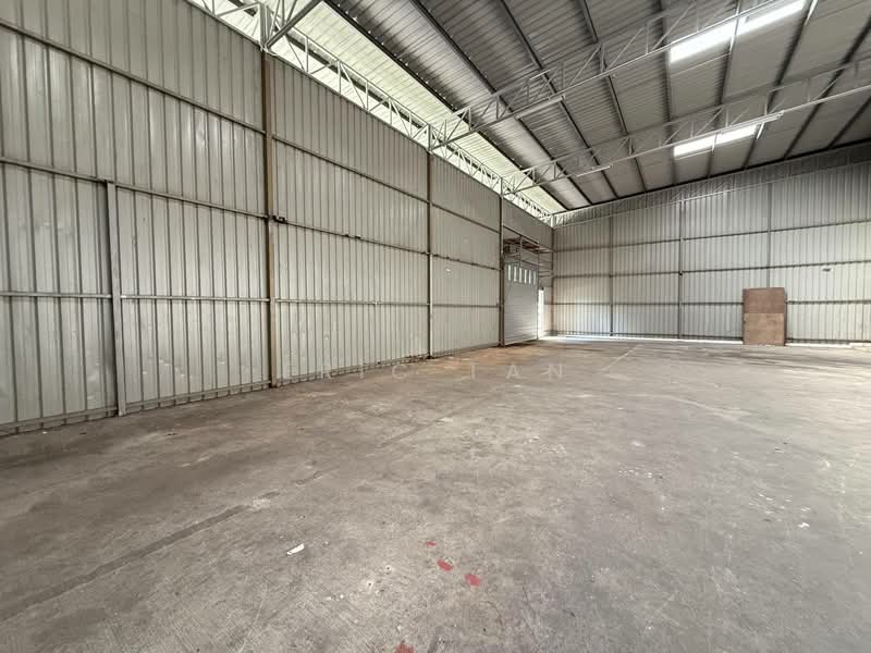 Factory for Rent in Eco Business Park 1 (Johor Bahru) - Eric Tan - Interior - PropertyGuru.com.my