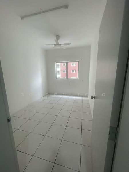 Condominium for Rent at Residensi Sateria - Gordon Tong - Interior - PropertyGuru.com.my