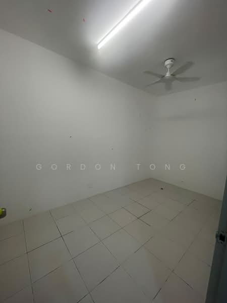 Condominium for Rent at Residensi Sateria - Gordon Tong - Interior - PropertyGuru.com.my