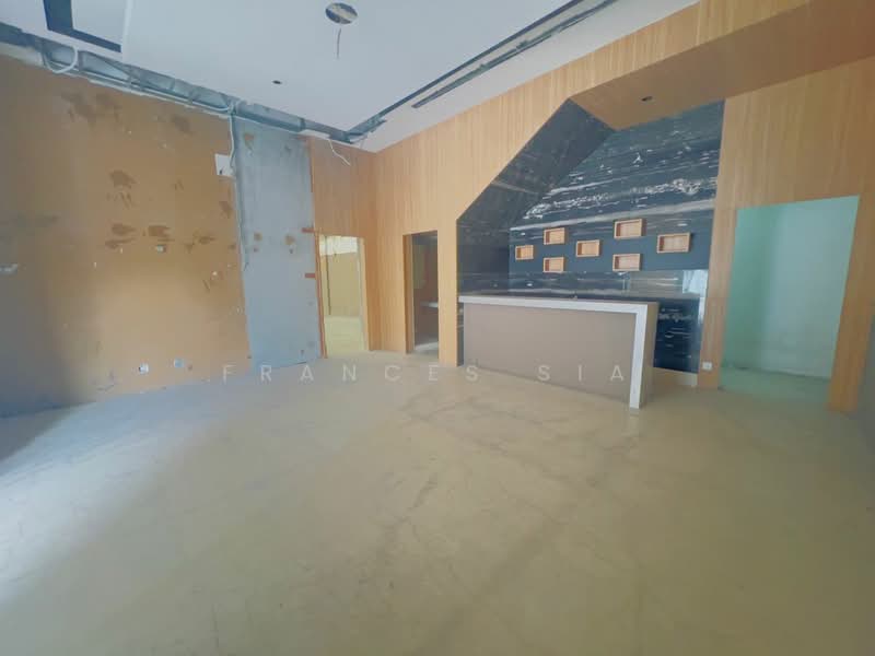 Factory for Rent in Taman Sains Selangor (Kota Damansara) - Frances Sia - Interior - PropertyGuru.com.my
