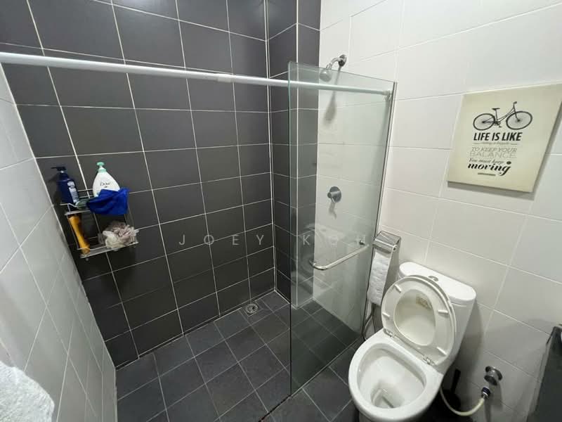 Bandar Nusa Rhu untuk Untuk Dijual - RM 688,000, Apr 2026 - Bathroom - PropertyGuru.com.my
