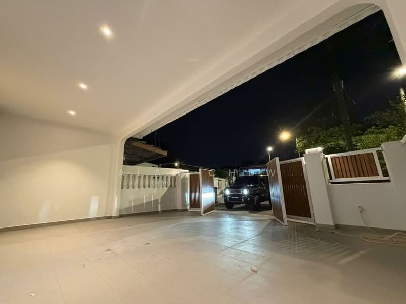 1-storey Terraced House for Sale in Taman Ungku Tun Aminah (Skudai) - Alan Chew - Exterior - PropertyGuru.com.my