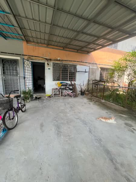 2-storey Terraced House for Sale in Taman Tasik Semenyih (Semenyih) - Baizura Agus - Exterior - PropertyGuru.com.my