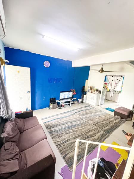 2-storey Terraced House for Sale in Taman Tasik Semenyih (Semenyih) - Baizura Agus - Living Room - PropertyGuru.com.my