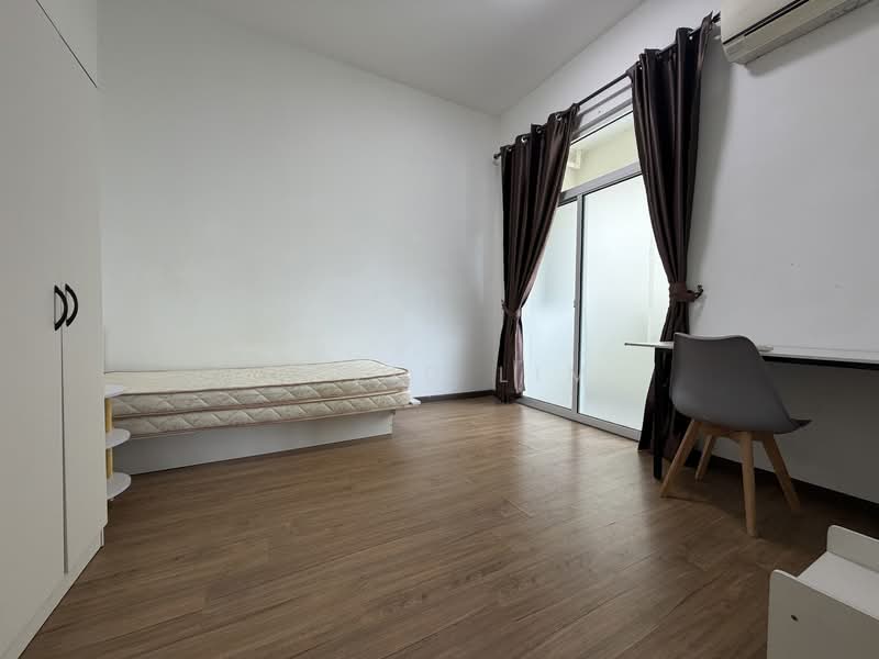 Starhill Luxury Residence untuk Untuk Disewa - RM 2,100 /bulan, Apr 2026 - Bedroom - PropertyGuru.com.my