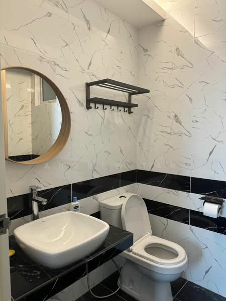 Condominium for Rent at QuayWest Residence - Andrew Tan - Bathroom - PropertyGuru.com.my