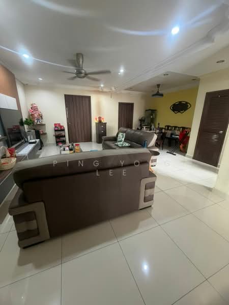 2-storey Terraced House for Sale in Bandar Seri Alam (Masai) - Ping Yong Lee - Living Room - PropertyGuru.com.my