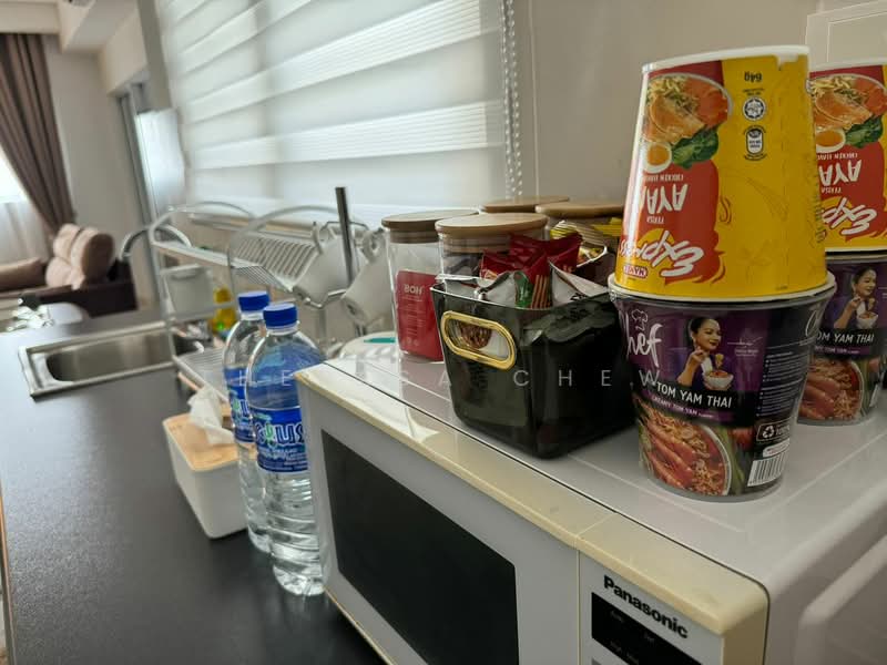 Service Residence for Rent at Alanis Residence - Theresa Chew - Kitchen - PropertyGuru.com.my