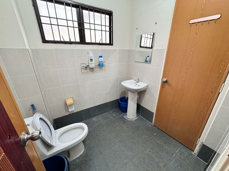 Puteri Heights untuk Untuk Dijual - RM 470,000, Apr 2026 - Bathroom - PropertyGuru.com.my
