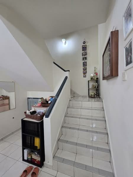 2-storey Terraced House for Sale in Taman Desa Cemerlang (Ulu Tiram) - Alan Chew - Interior - PropertyGuru.com.my
