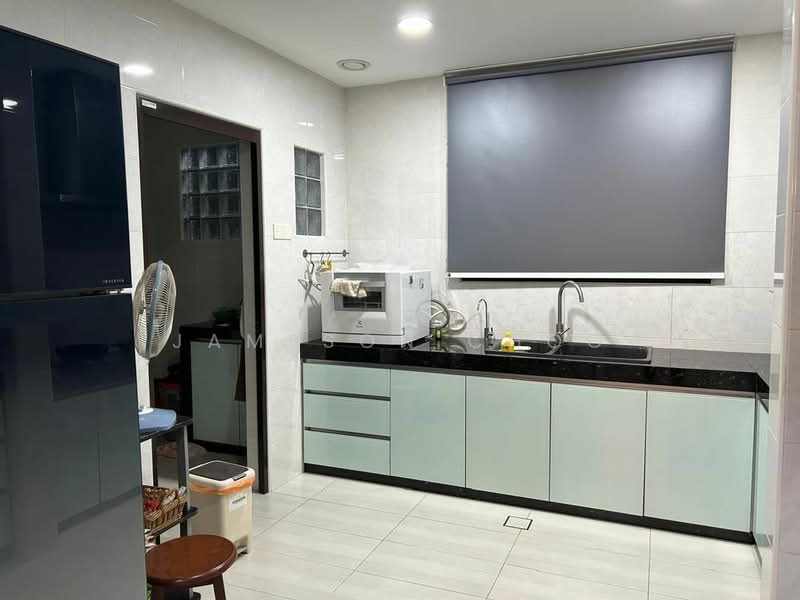 Taman Sri Tebrau untuk Untuk Dijual - RM 1,888,888, Apr 2026 - Kitchen - PropertyGuru.com.my
