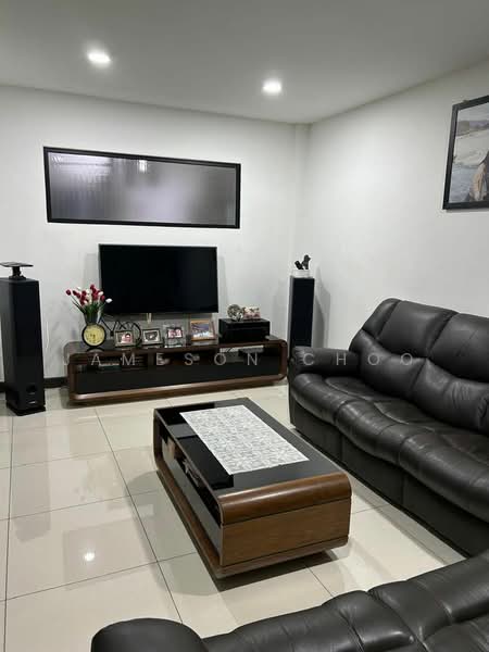 Taman Sri Tebrau untuk Untuk Dijual - RM 1,888,888, Apr 2026 - Living Room - PropertyGuru.com.my