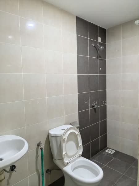 Condominium for Rent at Residensi Desa Satumas - Ze Yu Khoo - Bathroom - PropertyGuru.com.my