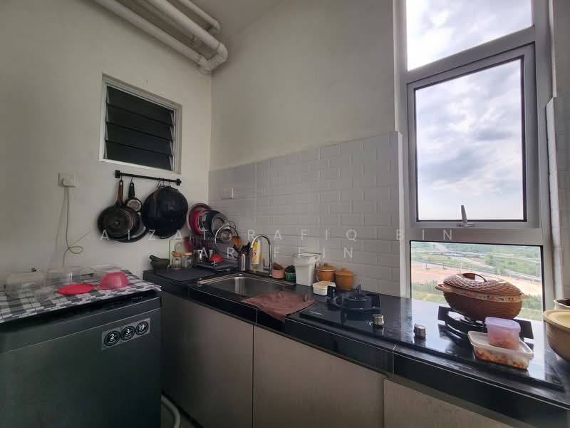 Lakefront Homes untuk Untuk Dijual - RM 450,000, Apr 2026 - Kitchen - PropertyGuru.com.my