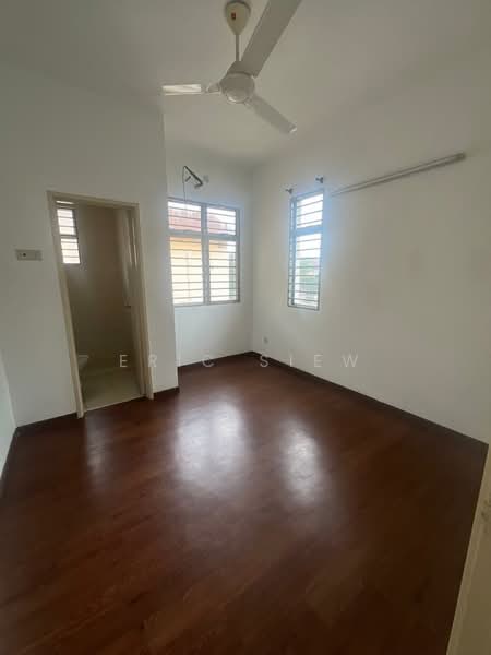 2-storey Terraced House for Sale in Shah Alam (Selangor) - Eric Siew - Bedroom - PropertyGuru.com.my