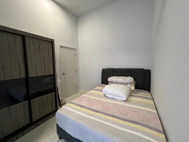 2-storey Terraced House for Sale in Tamansari (Rawang) - Nicky Lai - Bedroom - PropertyGuru.com.my