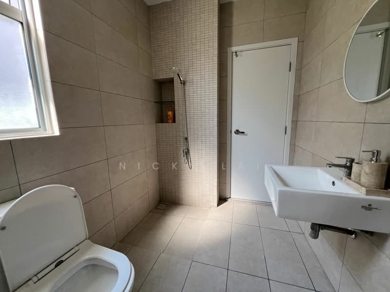 2-storey Terraced House for Sale in Tamansari (Rawang) - Nicky Lai - Bathroom - PropertyGuru.com.my