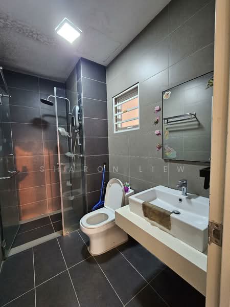 Service Residence for Rent at Sentrio Pandan - Sharon Liew - Bathroom - PropertyGuru.com.my