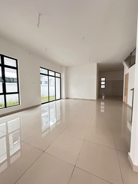 AUSTIN MUTIARA untuk Untuk Dijual - RM 1,350,000, Apr 2026 - Living Room - PropertyGuru.com.my
