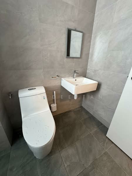 Service Residence for Rent at SUNSURIA FORUM SERVICED APARTMENT - Candee Tan - Bathroom - PropertyGuru.com.my