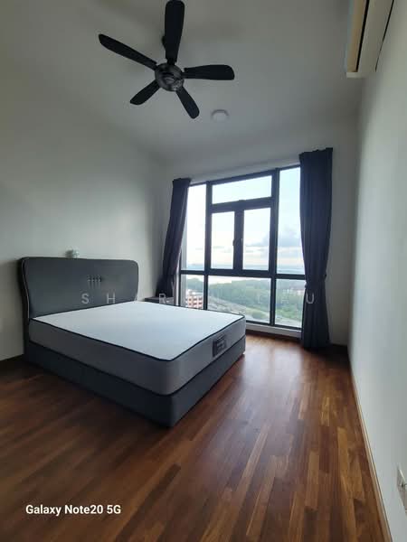 Crescent Bay Suites (Teluk Bayu) untuk Untuk Dijual - RM 450,000, Apr 2026 - PropertyGuru.com.my