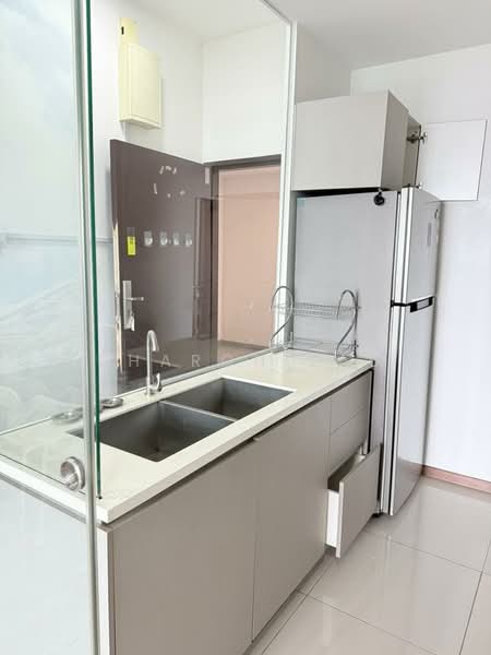 Crescent Bay Suites (Teluk Bayu) untuk Untuk Disewa - RM 2,300 /bulan, Apr 2026 - PropertyGuru.com.my