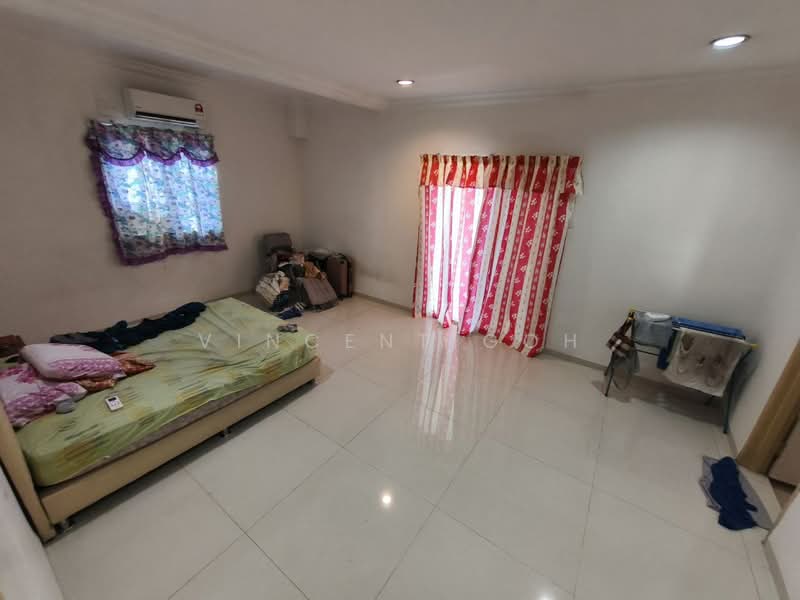 Desa Latania Corner Terrace House 2.5storey untuk Untuk Dijual - RM 1,650,000, Apr 2026 - Bedroom - PropertyGuru.com.my