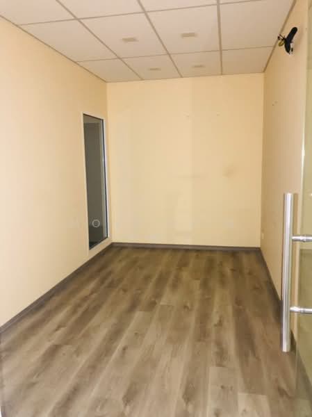Office for Rent in BANDAR PUCHONG JAYA (Puchong) - Mohd Daim Jamil - Interior - PropertyGuru.com.my